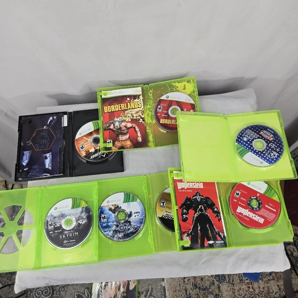 Lot 7 XBox 360 Vanquish Undercover Speed Skyrim Elder Scrolls Border Lands Wolf